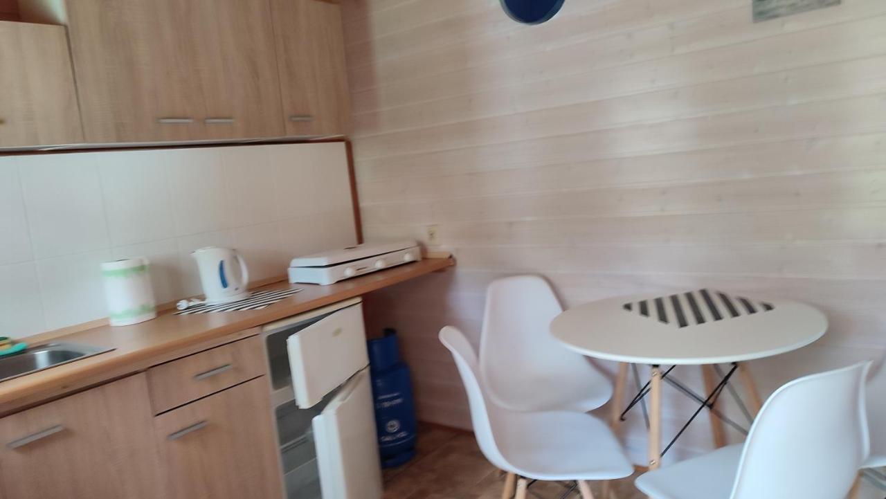Pietrowe Domki Klif 6Os,Duze Tarasy Dzika Plaza Laka Bociek Duze Tarasy Szlaki Rowerowe Pieski 25Zldzien Debina (Ustka) Exterior foto